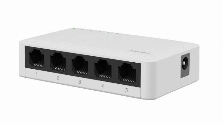 სვიჩი Hikvision, DS-3E0105D-E, 4 Port, U